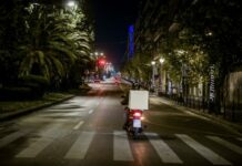 Νεκρός διανομέας σε τροχαίο στο Χαλάνδρι