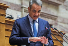 Καλές γιορτές στα μπλόκα – Χωριστά ρεβεγιόν θα κάνουν κυβέρνηση και αγρότες