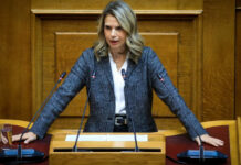 Μιλένα Αποστολάκη: «Η κυβέρνηση μένει θεατής στο ασφυχτικό κυκλοφοριακό χάος της Αττικής»