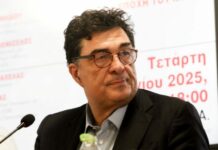 Αθλιότητα λογοκρισίας: Έκοψαν τη χρηματοδότηση από ντοκιμαντέρ του Α. Παπαχελά στον ΣΚΑΪ