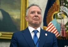 Ο Τραμπ στέλνει τον Γουίτκοφ σε Ζελένσκι και Ευρωπαίους – Πιέσεις σε Ουκρανία για σημαντικές υποχωρήσεις