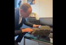 Γερμανία: Άρμα μάχης – ημερολόγιο το χριστουγεννιάτικο δώρο της Rheinmetall