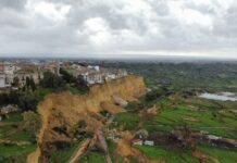 Τεράστια κατολίσθηση στη Σικελία – Εγκατέλειψαν τα σπίτια τους πάνω από 1000 κάτοικοι