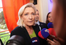 Στροφή Λεπέν στο δικαστήριο: Ισχυρίζεται ότι άθελά της ίσως παραβίασε το νόμο