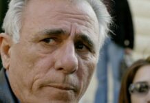 Σπύρος Καρατζαφέρης: Η δημοσιογραφία, οι περιπέτειες με τον νόμο και ο θυελλώδης γάμος