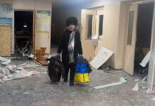 Στο σκοτάδι και το 80% του Χάρκοβου από βομβαρδισμούς – Επιθέσεις σε Οδησσό και Λβιβ