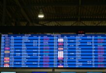 Χάος στις πτήσεις: Πότε δικαιούνται αποζημίωση οι επιβάτες – Τα ποσά