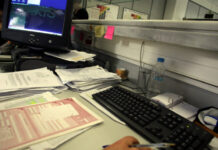 «Τρέχουν» οι προθεσμίες για χωριστές φορολογικές δηλώσεις συζύγων – Οι «παγίδες»