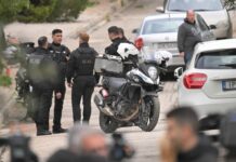 Γλυφάδα: Το… προφητικό αποφυλακιστήριο του πατροκτόνου – Τον ανέφερε ως «επικίνδυνο για το περιβάλλον του»