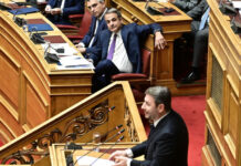 LIVE η μάχη Ανδρουλάκη – Μητσοτάκη για την ενεργειακή ακρίβεια και τις υποκλοπές