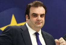 Πιερρακάκης στη Handelsblatt: Πρότυπο για την Ευρώπη το ελληνικό μοντέλο ενάντια στη φοροδιαφυγή