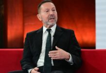 Στουρνάρας στο Politico: Ήρθε η ώρα η Γερμανία να αποδεχτεί το κοινό χρέος στην ΕΕ