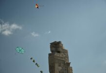 Πώς να πετάξεις χαρταετό όταν δεν έχει αέρα