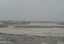 Κακοκαιρία πλήττει τη Λάρισα με ισχυρές βροχές και θυελλώδεις ανέμους