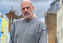 Η τηλεοπτική επιστροφή του Νίκου Μουτσινά με το νέο παιχνίδι «Lingo»