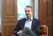 Στη «συσπείρωση της σημαίας» ελπίζει ο Κ. Μητσοτάκης – Σήμερα στην Κύπρο