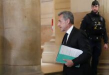Ξανά σε δίκη ο Σαρκοζί για τα προεκλογικά λεφτά από τον Καντάφι