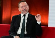 Στουρνάρας: Αν συνεχιστεί ο πόλεμος, θα αυξηθεί ο πληθωρισμός – Ευελιξία από την ΕΚΤ