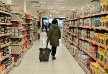 Ποια τρόφιμα θα ακριβύνουν λόγω του αποκλεισμού των Στενών του Ορμούζ