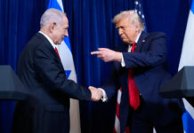 Το τηλεφώνημα του Νετανιάχου στον Λευκό Οίκο που οδήγησε στον πόλεμο με το Ιράν